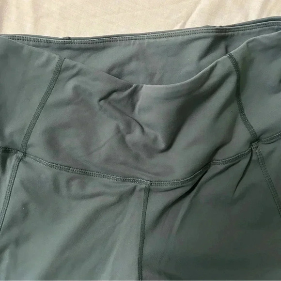 Women’s Teal Green Leggings With Pockets Size Medium - Picture 4 of 5